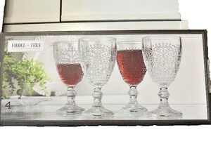 Fiddle & Fern Embossed Glass Goblets Set of 4 Clear 10 oz Wine Water Glasses NIB